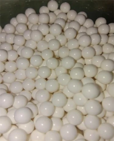 एलुमिना ग्राइंडिंग बीड्स और सिरेमिक ग्राइंडिंग मीडिया